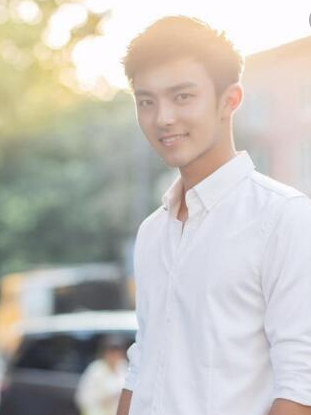 演員高原，探尋自然，心靈寧靜之旅